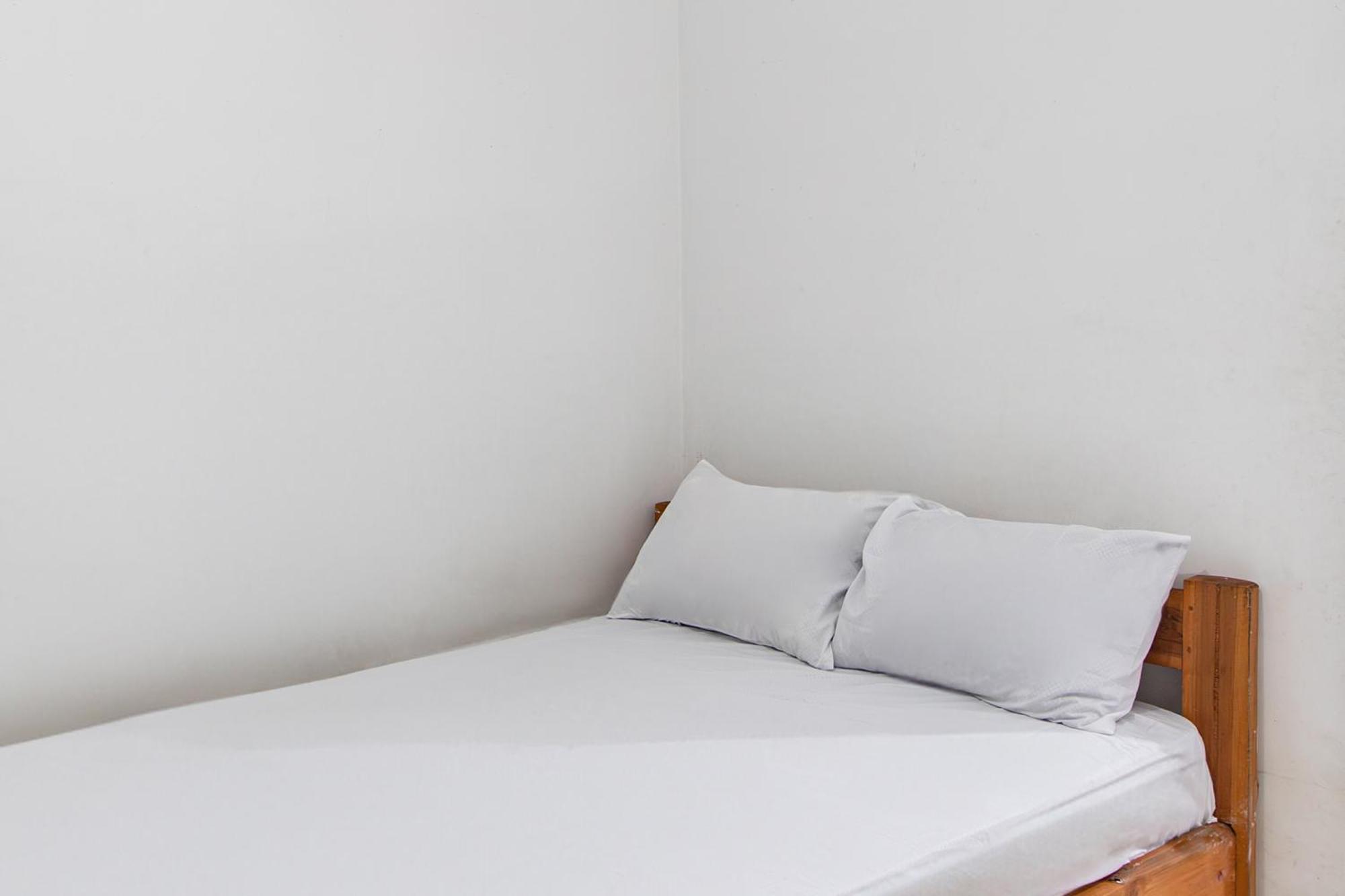 Oyo Life 93504 Kost Krisna Hotell Temukus Exteriör bild